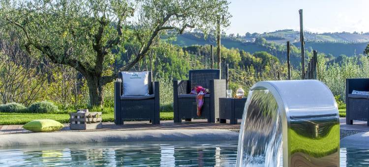 Apartment in Fermo with Heated Pool图片