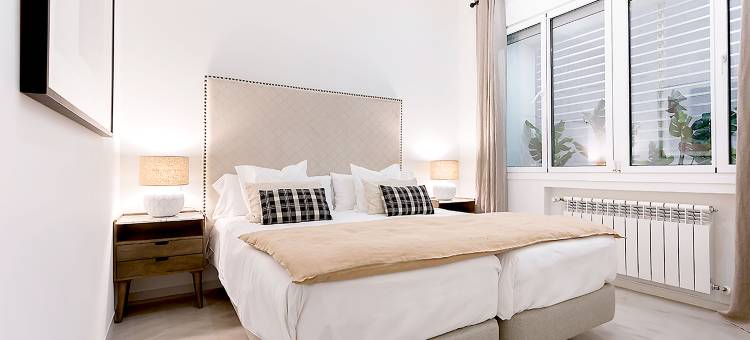 Modern 2 BD duplex in front of Atocha station. Atocha II图片