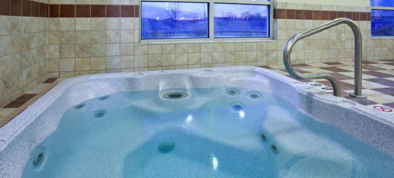 智选假日套房酒店大福克斯(Holiday Inn Express & Suites GRAND FORKS by IHG)图片