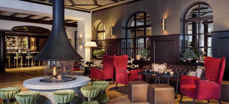 蒙特凯尔文宫殿酒店(Mont Cervin Palace)图片