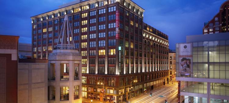 圣路易斯市中心希尔顿安泊酒店(Embassy Suites by Hilton St. Louis Downtown)图片