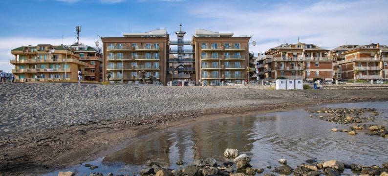 阿伦布鲁酒店(Smy Aran Blu Roma Mare)图片