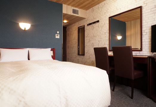 Royal Hotel OdateHotel Overview