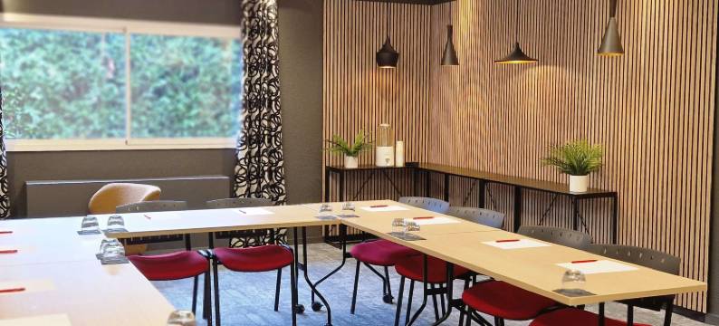 宜必思波城莱斯卡尔酒店(Ibis Pau Lescar)图片