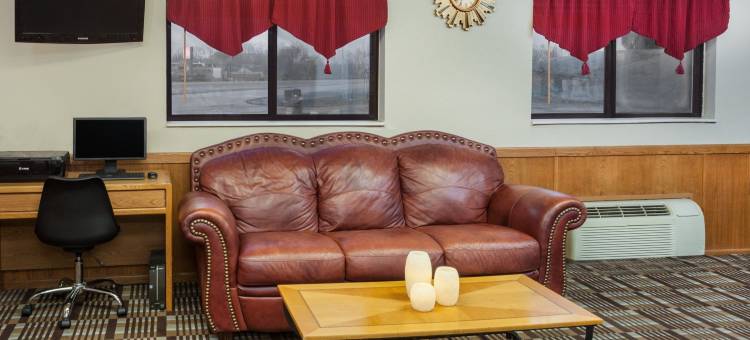 马斯卡廷温德姆速8酒店(Super 8 by Wyndham Muscatine)图片