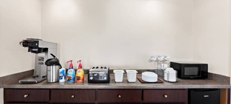 马斯尔肖尔斯红屋顶酒店(Red Roof Inn Muscle Shoals)图片