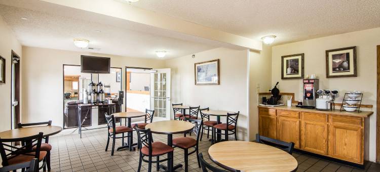 布莱克韦尔I-35温德姆呗盟酒店(Baymont by Wyndham Blackwell I-35)图片