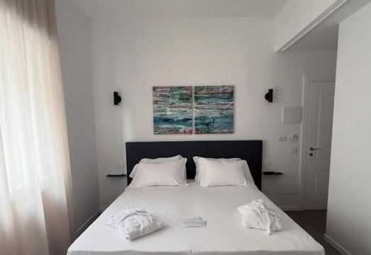 DoorMI - Premium Suites and Apartments Hotel Overview