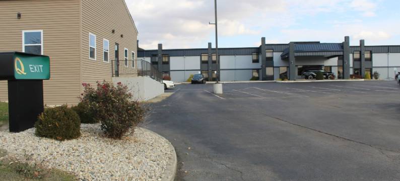 大学区凯艺套房酒店(Quality Inn & Suites University Area)图片