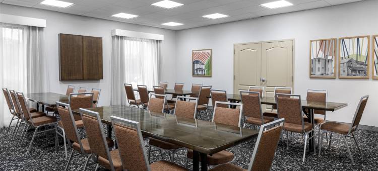 霍普希尔顿欢朋套房酒店(Hampton Inn & Suites Hope)图片