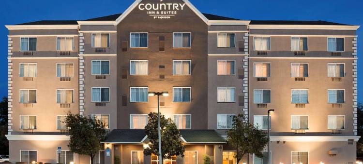 由雷迪森乡村酒店和套房奥卡拉西南(Country Inn & Suites by Radisson Ocala Southwest)图片