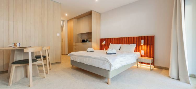 隐藏海岸公寓 - 高级海滨公寓，带泳池，步行2分钟到海滩(Hidden Coast Apartments - Premium Seaside Apartments with Pool, 2-Minute Walk to the Beach)图片