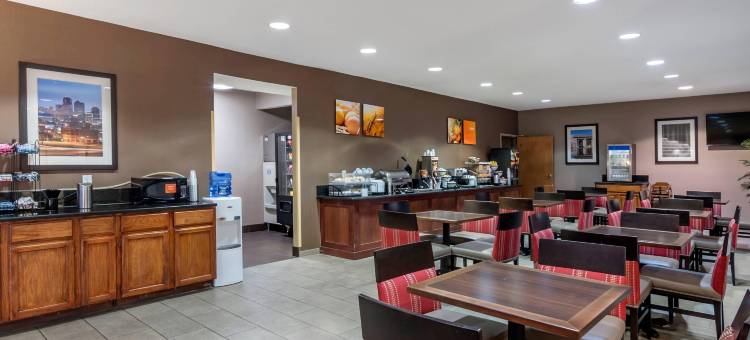 利斯萨米特舒适套房酒店-堪萨斯城(Comfort Inn & Suites Lees Summit - Kansas City)图片