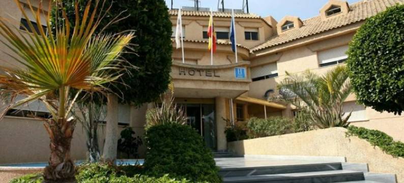 格兰德海滩酒店(Hotel Playa Grande)图片