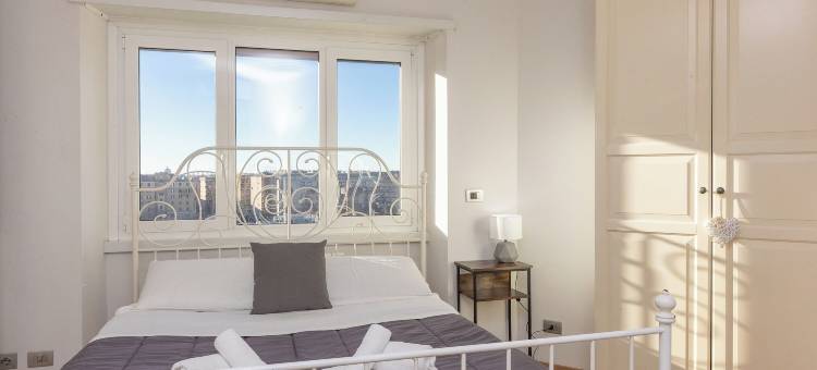 罗马金字塔景观公寓出租(Rental in Rome Pyramid View Apartment)图片