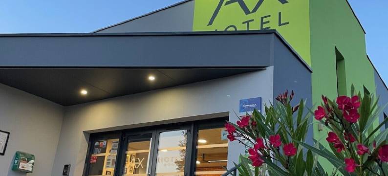 拉沙泰涅赖阿克斯原生酒店(The Originals City, Ax Hotel, la Châtaigneraie)图片