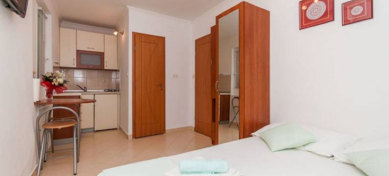 埃娜公寓(Apartments Ena)图片