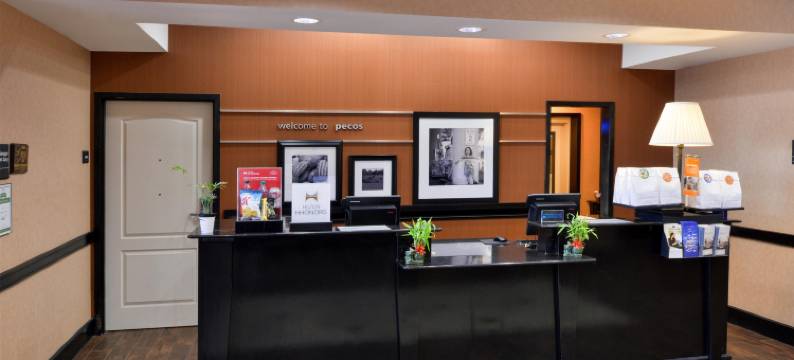 希尔顿欢朋酒店(Hampton Inn Pecos)图片