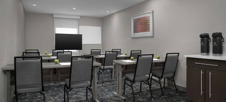 佛罗里达市希尔顿惠庭酒店(Home2 Suites by Hilton Florida City)图片