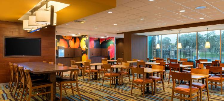 奥兰多东/中佛罗里达大学区域万枫酒店及套房-万豪旗下(Fairfield Inn & Suites Orlando East/UCF Area)图片