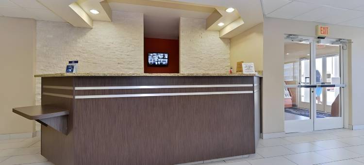沃思堡北-霍尔特姆城品质酒店及套房(Quality Inn & Suites Fort Worth North - Haltom City)图片