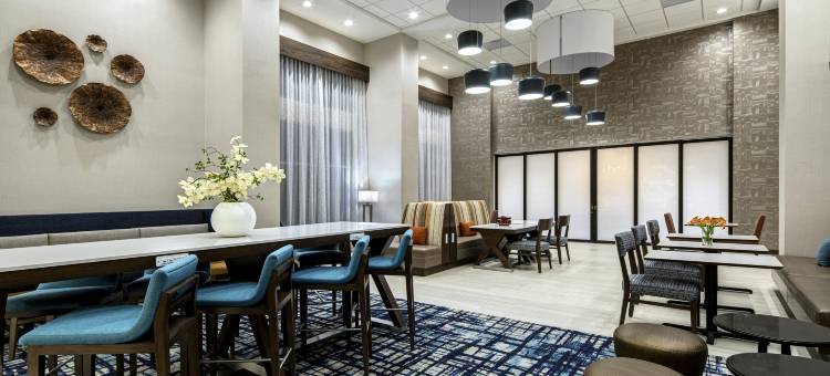 印地欧欢朋套房酒店(Hampton Inn & Suites Indio)图片