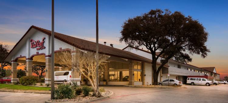 欧文 - 达拉斯沃斯堡国际机场南红屋顶套房酒店(Red Roof Inn & Suites Irving - DFW Airport South)图片