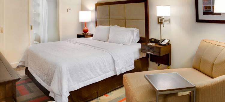 哈利森大学希尔顿欢朋酒店(Hampton Inn Harrisonburg-University)图片