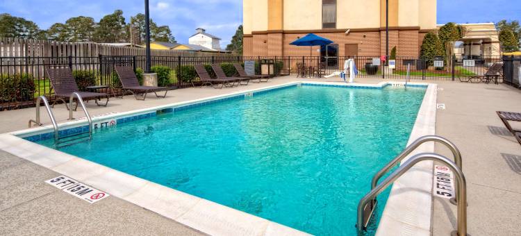 希尔顿欢朋酒店-邓恩(Hampton Inn Dunn)图片