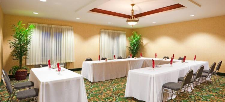 智选假日套房酒店勒诺城(诺克斯维尔区)(Holiday Inn Express & Suites Lenoir City (Knoxville Area))图片