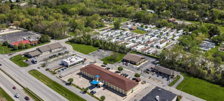 科科莫赛道附近舒适酒店(Comfort Inn Near Kokomo Speedway)图片