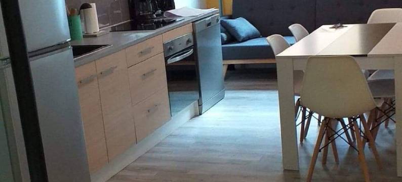 La Riviera - Lovely and Spacious Studio Apartment图片