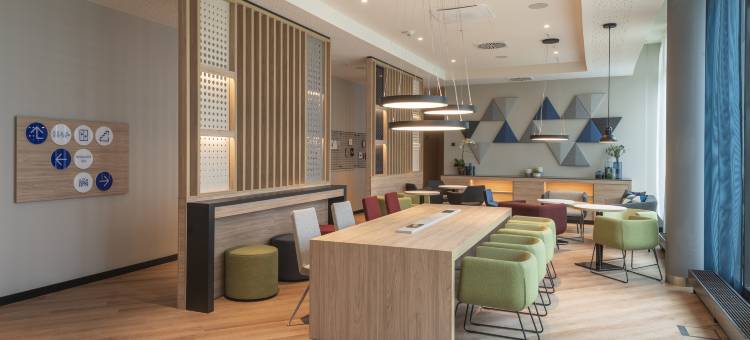 杜塞尔多夫中央火车站智选假日酒店(Holiday Inn Express Düsseldorf - Hauptbahnhof)图片