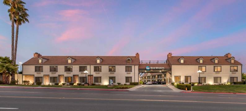 乡村贝斯特韦斯特酒店(Best Western Country Inn)图片