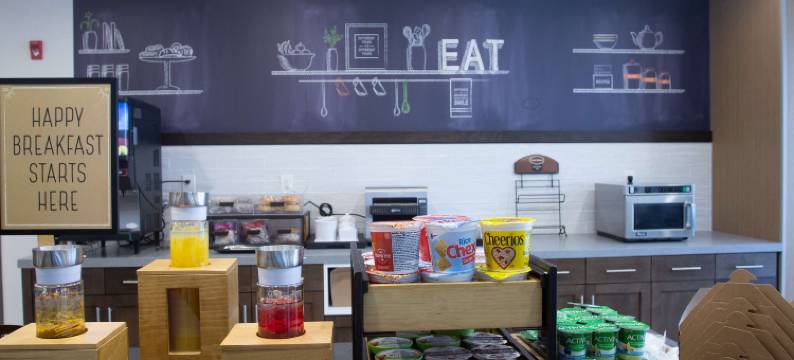 北阿特尔伯勒希尔顿欢朋套房酒店(Hampton Inn & Suites by Hilton North Attleboro)图片