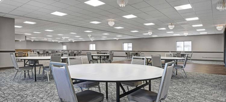 南达科他皮尔丽怡酒店(Country Inn & Suites by Radisson, Pierre, SD)图片