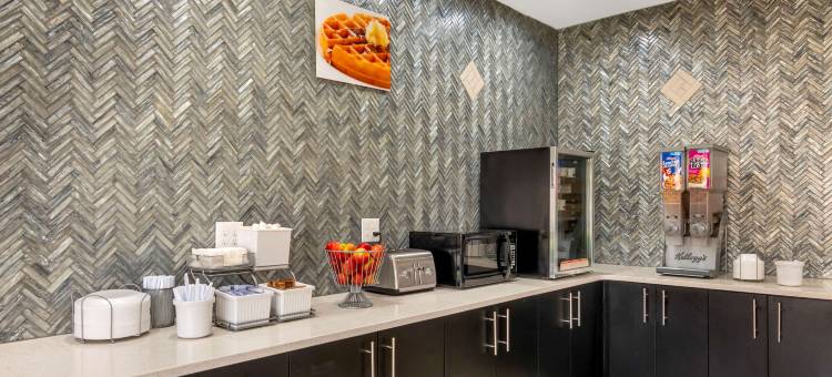 堪萨斯城奥佛兰公园品质酒店(Quality Inn Overland Park Kansas City)图片