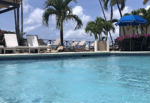 Tropical Sunset Beach Apartment Hotel Hotel Overview