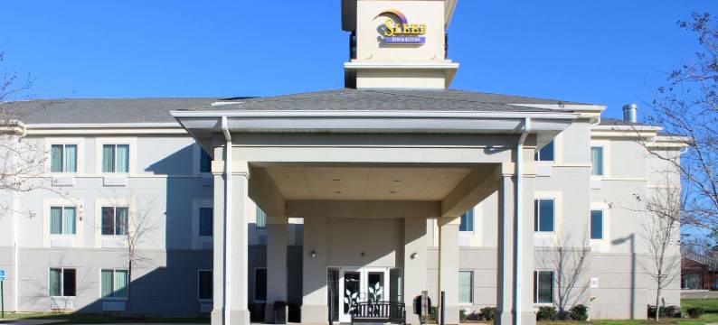 自由广场I-65附近舒眠套房酒店(Sleep Inn & Suites Near Liberty Place I-65)图片