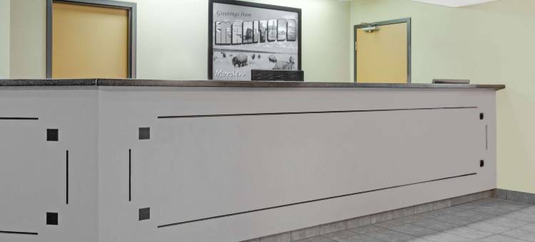 莫登速8酒店(Super 8 by Wyndham Morden)图片