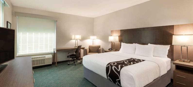 拉斐特石油中心拉昆塔温德姆酒店(La Quinta by Wyndham Lafayette Oil Center)图片