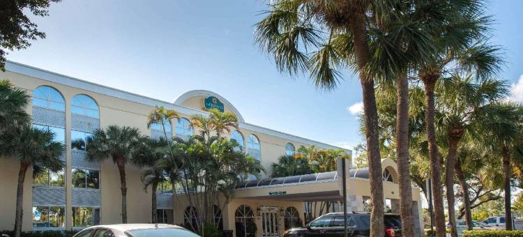 迪尔菲尔德海滩I-95拉昆塔温德姆套房酒店(La Quinta I-95 Deerfield Beach)图片