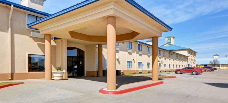 威奇托福尔斯 I-44 凯艺套房酒店(Quality Inn & Suites Wichita Falls I-44)图片