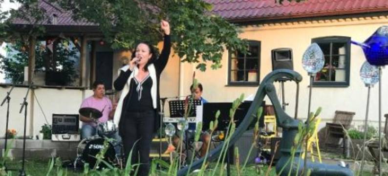 褚德1303欧斯达勒住宿加早餐酒店(Tryde 1303 B&B på Österlen)图片