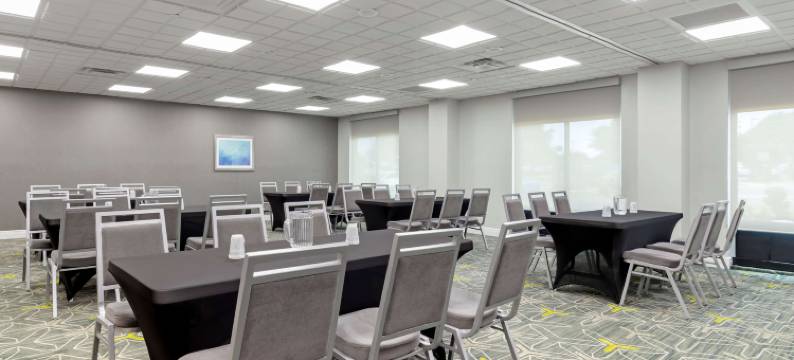 麦卡伦机场贝斯特韦斯特优质酒店(Best Western Plus McAllen Airport Hotel)图片