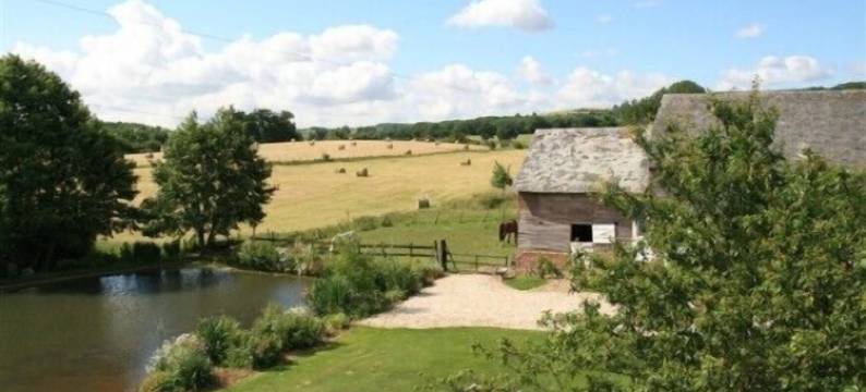 欧梅尼尔乐巴斯布雷酒店(Au Mesnil le Bas Bray)图片