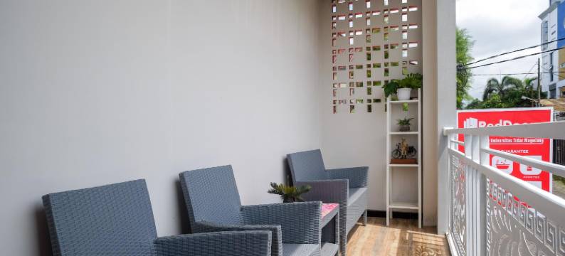 红门酒店-靠近蒂达尔大学马格elang(RedDoorz Syariah Near Universitas Tidar Magelang)图片