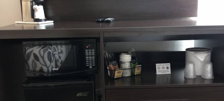 诺里奇红顶酒店(Red Roof Inn Norwich)图片