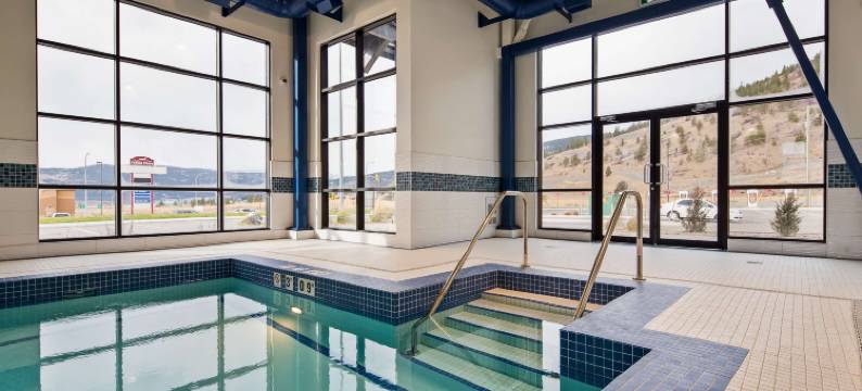 梅里特贝斯特韦斯特优质酒店(Best Western Plus Merritt Hotel)图片