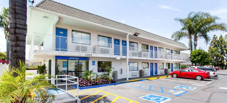 洛杉矶柔似密6号汽车旅馆(Motel 6 Rosemead, CA - Los Angeles)图片
